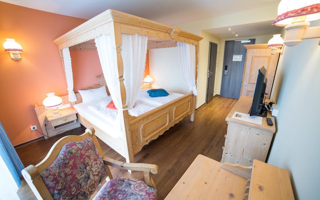 Berghotel Tambach Extérieur photo